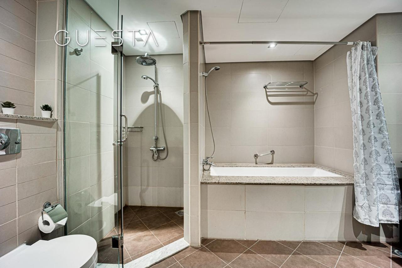 Royal Amwaj Apartments, Palm Jumeirah, Free Beach And Pool Access Dubai Buitenkant foto